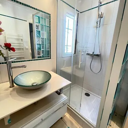 Maison Des Oliviers : Maison 5 Prs, 400m Plages 앙티브